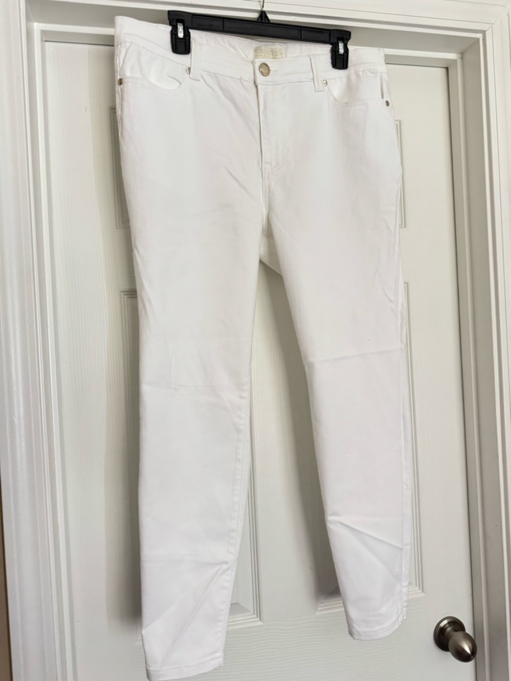 Forever 21 White Skinny Jeans